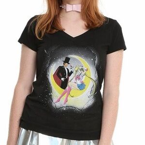 NWOT SAILORMOON & TUXEDO MASK JUNIOR TEE